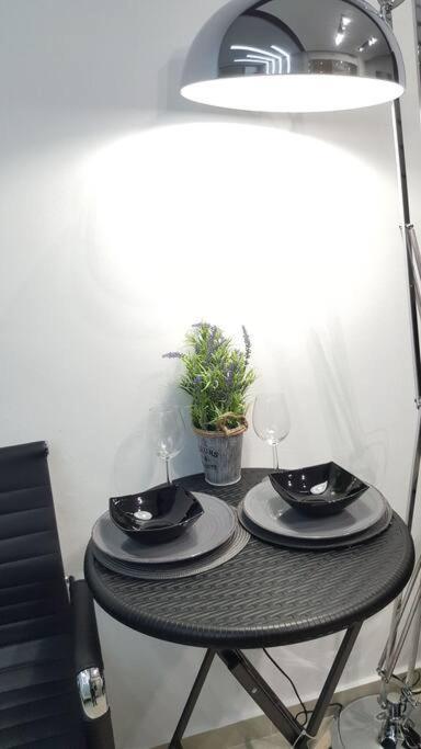 Modern Office Apartment.Wifi,2A/C,Luxury Fur/Tures Salonicco Esterno foto