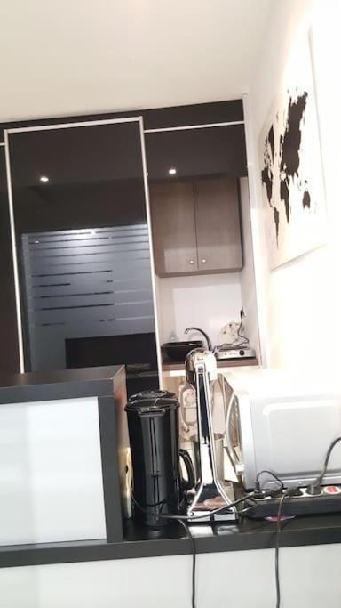 Modern Office Apartment.Wifi,2A/C,Luxury Fur/Tures Salonicco Esterno foto